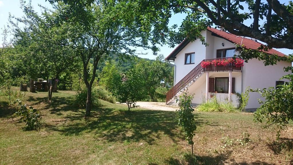 Apartment Manda Rakovica Exterior photo
